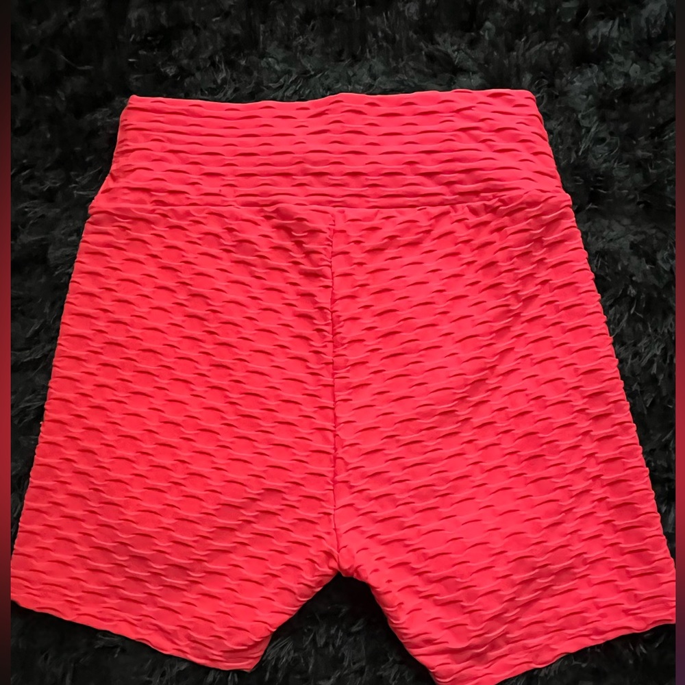 Workout biker shorts - Picture 2 of 2